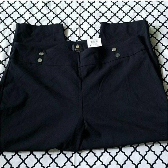 JM Collection Black Capri Pants Silver XL - Picture 1 of 6